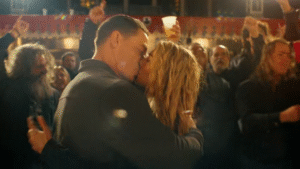 Emilia Harcort and Chris Smith kissing